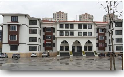 Ataşehir Kız Anadolu İmam Hatip Lisesi Fotoğrafı